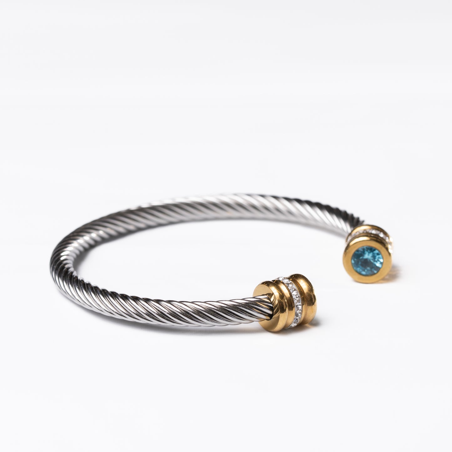 Pulsera con piedra de nacimiento