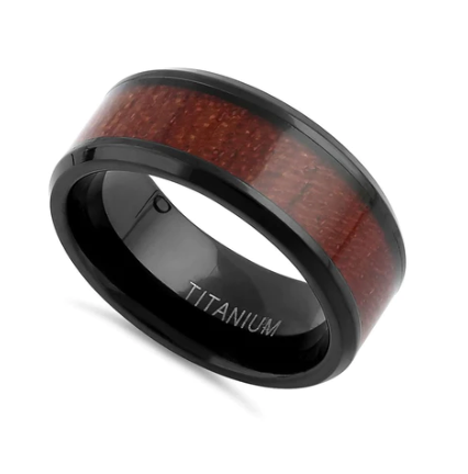 Anillo con apariencia de madera para hombre